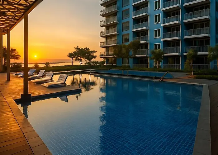Spacious & Luxury 1br Near Solaire, Okada, Airport Apartamento