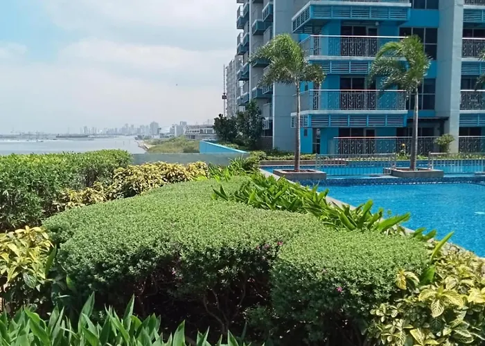 Spacious & Luxury 1br Near Solaire, Okada, Airport Apartamento